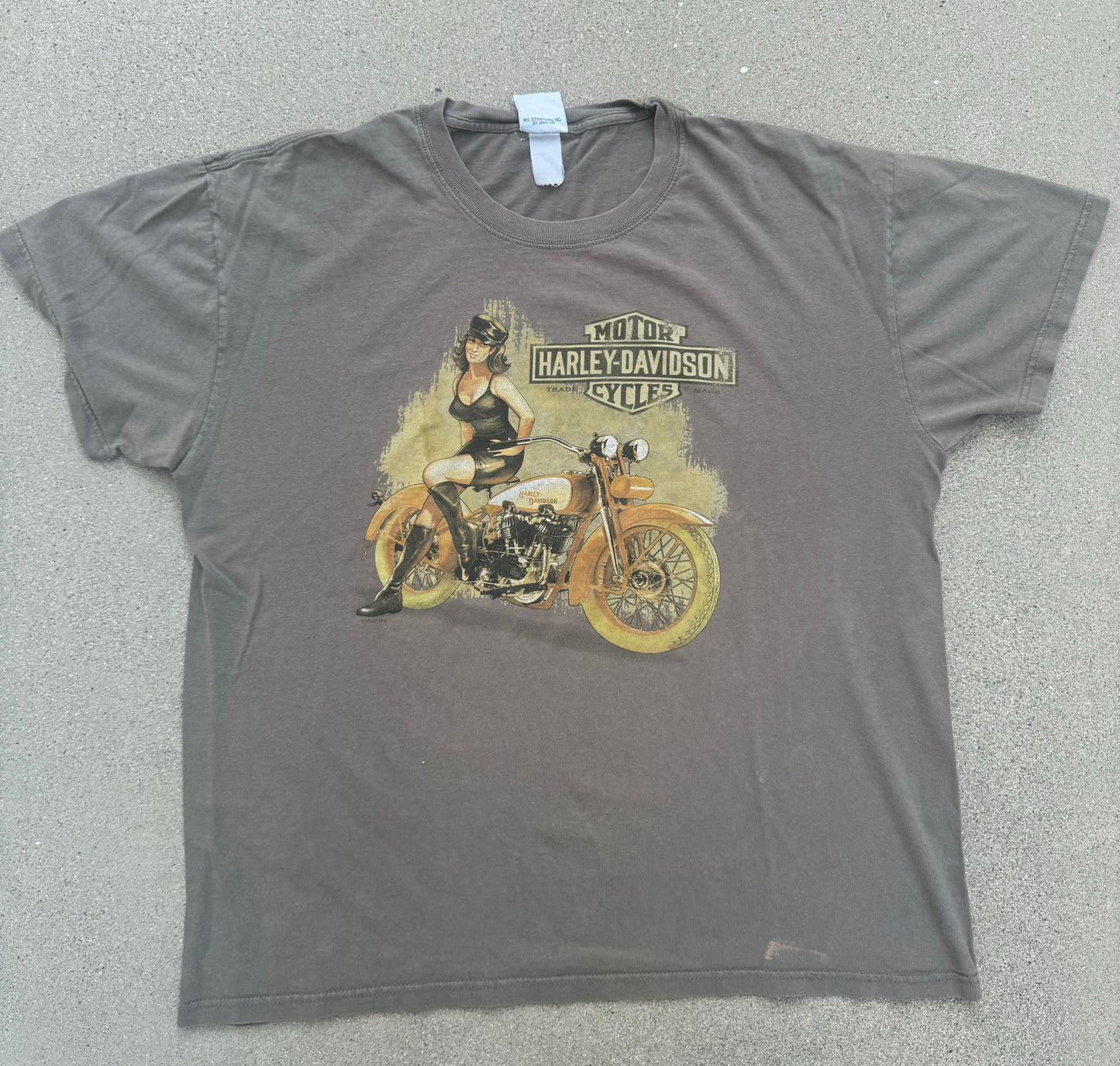 Harley Davidson tee (M/L)